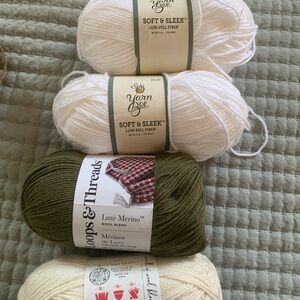 Misc yarn bundle